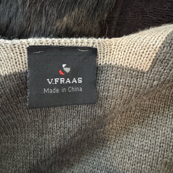 Reversible Ruana Wrap - Picture 6 of 6